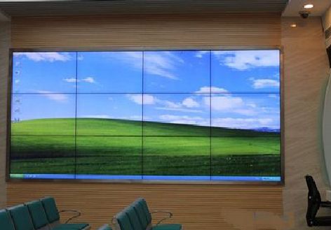 德宏液晶拼接屏的另类用法。